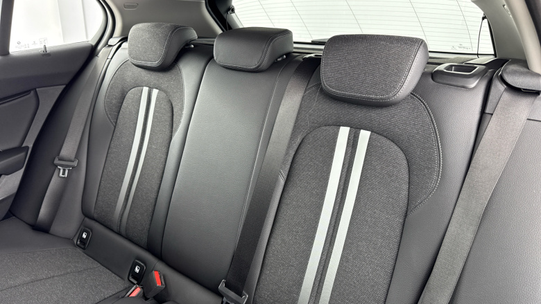 BMW 1 Series 118i Sport 5dr Petrol Hatchback